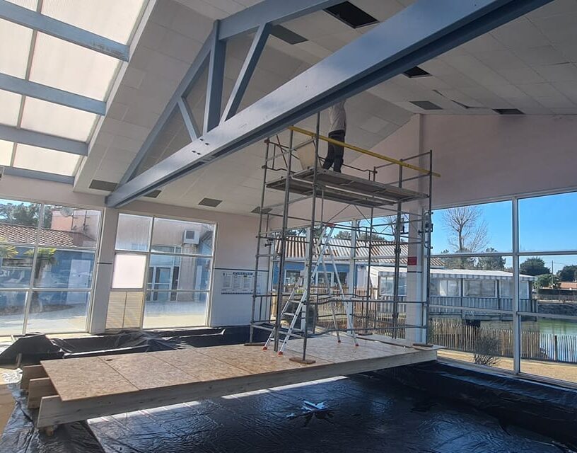 Plaquiste plafond piscine